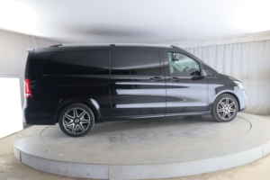 2019 Mercedes-Benz V Class 2.0 V300d Amg Line MPV 5dr Diesel G-Tronic+ Euro 6 (s/s) Xlwb (239 Ps) in Black — image 5