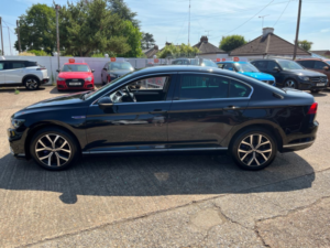2021 Volkswagen Passat 1.4 Tsi 13kwh Gte Saloon 4dr Petrol Plug-In Hybrid DSG Euro 6 (s/s) (218 Ps) in Black — image 4