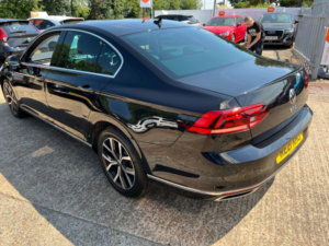 2021 Volkswagen Passat 1.4 Tsi 13kwh Gte Saloon 4dr Petrol Plug-In Hybrid DSG Euro 6 (s/s) (218 Ps) in Black — image 5