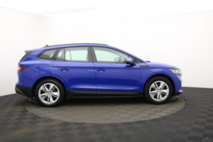 2021 Skoda Enyaq Iv 62kwh 60 SUV 5dr Electric Auto (179 Ps) in Blue — image 2