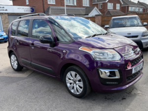 2017 Citroen C3 Picasso 1.2 Puretech Edition in Purple — image 4