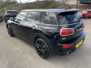 2015 MINI Clubman 2.0 Clubman Cooper S in Black — image 5