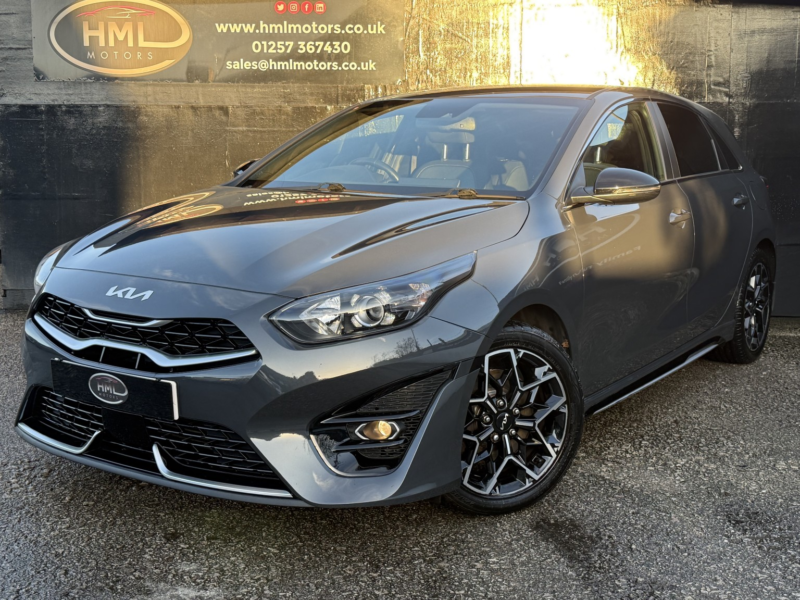 2022 Kia Ceed 1.5 T-Gdi Gt-Line in Grey — image 1