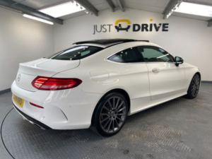 2018 Mercedes-Benz C-Class 2.0 C200 Amg Line (premium) Coupe 2dr Petrol G-Tronic+ Euro 6 (s/s) (184 Ps) in White — image 6