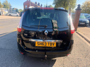 2013 Renault Grand Scenic 1.5 Dci Energy Dynamique Tomtom Euro 5 (s/s) 5dr in Black — image 5