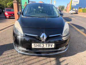 2013 Renault Grand Scenic 1.5 Dci Energy Dynamique Tomtom Euro 5 (s/s) 5dr in Black — image 6