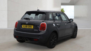 2018 MINI Hatch 2.0 Cooper S Euro 6 (s/s) 5dr in Grey — image 4