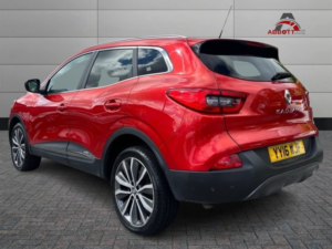 2016 Renault Kadjar 1.5 Signature Nav Dci 110 in Red — image 3