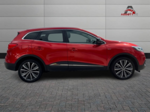 2016 Renault Kadjar 1.5 Signature Nav Dci 110 in Red — image 4