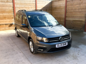 2021 Volkswagen Caddy Maxi Life 5 SEAT Auto Wheelchair Accessible Disabled Access Vehicle in Grey — image 4