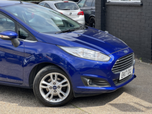2017 Ford Fiesta 1.3 Zetec in Blue — image 5