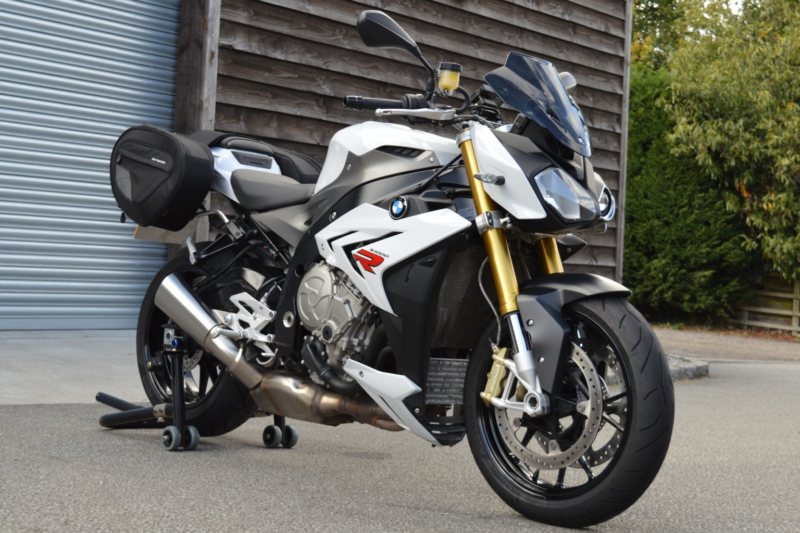 2015 BMW S 1000 R Motorcyle in White — image 1