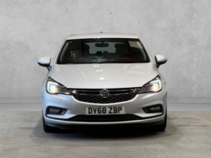 2018 Vauxhall Astra 1.0i Turbo Ecotec Design Euro 6 (s/s) 5dr in Silver — image 4