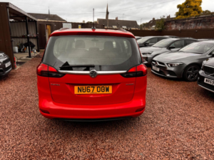 2017 Vauxhall Zafira Tourer 1.4i Turbo Design Euro 6 5dr in Red — image 6