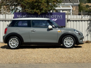 2014 MINI Hatch 1.5 Cooper Hatchback 3dr Petrol Manual Euro 6 (s/s) (136 Ps) in Grey — image 4