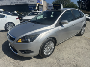 2011 Ford Focus 1.6 Titanium in Silver — image 4