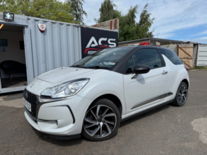 2017 Ds Automobiles Ds 3 1.2 Puretech Connected Chic Hatchback 3dr Petrol Manual Euro 6 (s/s) (110 Ps) in White — image 2