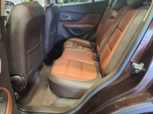 2013 Vauxhall Mokka 1.6 Se SUV 5dr Petrol Manual 2WD Euro 5 (s/s) (115 Ps) in Brown — image 6
