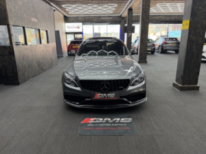 2016 Mercedes-Benz C Class 4.0 C63 V8 Biturbo Amg S C63s in Green — image 3