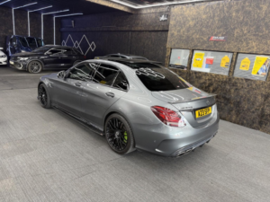 2016 Mercedes-Benz C Class 4.0 C63 V8 Biturbo Amg S C63s in Green — image 4
