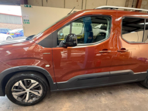 2020 Peugeot Rifter 1.5 Bluehdi Gt Line Long MPV Euro 6 (s/s) 5dr in Bronze — image 4
