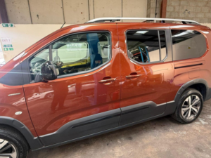 2020 Peugeot Rifter 1.5 Bluehdi Gt Line Long MPV Euro 6 (s/s) 5dr in Bronze — image 5
