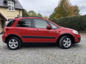 2013 Suzuki Sx4 2.0 Ddis Sz5 in Red — image 3