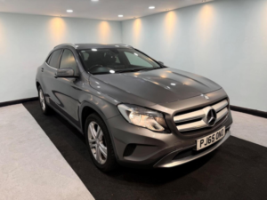 2015 Mercedes-Benz Gla 2.1 Gla200d Sport 7g-Dct Euro 6 (s/s) 5dr in Grey — image 2