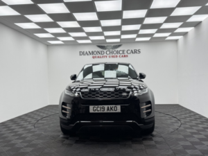 2019 Land Rover Range Rover Evoque 2.0 D180 R-Dynamic S in Black — image 2