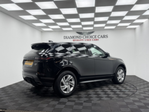 2019 Land Rover Range Rover Evoque 2.0 D180 R-Dynamic S in Black — image 6