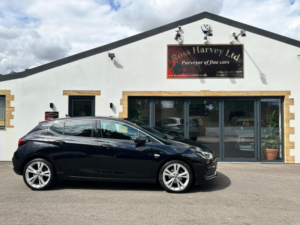 2019 Vauxhall Astra 1.4i Turbo Sri Vx Line Nav Euro 6 5dr in Black — image 3