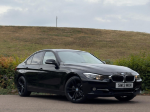 2013 BMW 3 Series 2.0 320i Sport Xdrive Euro 5 (s/s) 4dr in Black — image 6