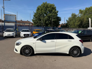 2017 Mercedes-Benz A Class 2.1 A200d Whiteart (premium Plus) 7g-Dct Euro 6 (s/s) 5dr in White — image 4