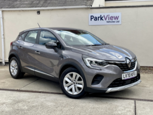 2020 Renault Captur 1.0 Play Tce 100 in Grey — image 2