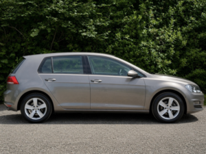 2015 Volkswagen Golf 1.4 Tsi Bluemotion Tech Match in Grey — image 6
