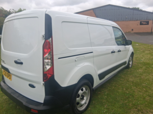 2020 Ford Transit Connect 1.5 240 Ecoblue Leader Panel Van 5dr Diesel Manual L2 Euro 6 (s/s) (100 Ps) in White — image 5