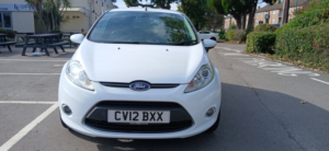2012 Ford Fiesta 1.6 Titanium in White — image 3