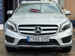 2016 Mercedes-Benz Gla 1.6 Gla200 Amg Line (premium) 7g-Dct Euro 6 (s/s) 5dr in Silver — image 2