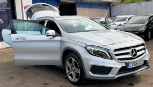 2016 Mercedes-Benz Gla 1.6 Gla200 Amg Line (premium) 7g-Dct Euro 6 (s/s) 5dr in Silver — image 5