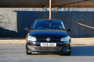 2014 Volkswagen Polo 1.2 Tsi in Black — image 2