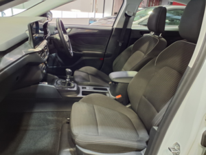 2023 Ford Focus 1.0 Focus Titanium 5 Door 1.0l Ecoboost 155ps Mhev Fwd 6 Speed Manual in White — image 6