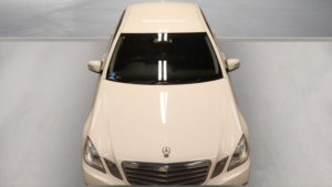 2012 Mercedes-Benz E Class 2.1 E220 Cdi Blueefficiency Se Euro 5 (s/s) 4dr in White — image 2