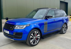 2019 Land Rover Range Rover 5.0 P565 V8 Sv Autobiography Dynamic Auto 4WD Euro 6 (s/s) 5dr in Blue — image 2