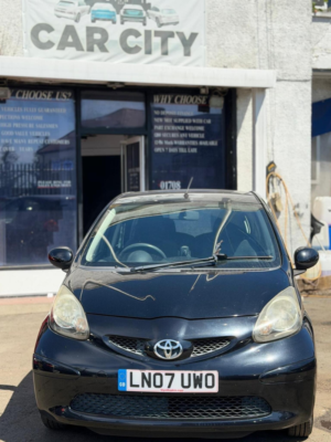 2007 Toyota Aygo 1.0 Vvt-I Black Multimode Euro 4 5dr in Black — image 2