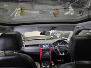 2017 Land Rover Discovery Sport 2.0 Td4 Hse Dynamic Lux in Red — image 2