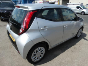 2021 Toyota Aygo 1.0 Vvt-I X-Play Euro 6 (s/s) 5dr in Silver — image 6