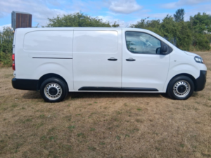2023 Vauxhall Vivaro 1.5 Turbo D 2900 Prime Panel Van 6dr Diesel Manual L2 H1 Euro 6 (s/s) (100 Ps) in White — image 6