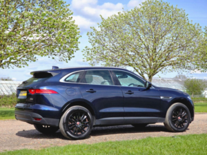 2016 Jaguar F-Pace 2.0 D180 Portfolio Auto AWD Euro 6 (s/s) 5dr in Blue — image 4