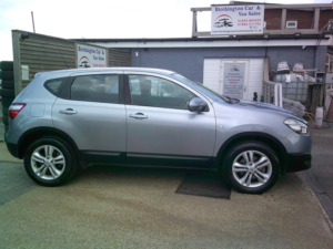 2016 Nissan Qashqai 1.6 Acenta in Silver — image 2