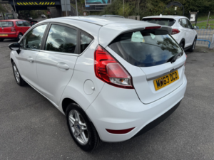 2013 Ford Fiesta 1.0 Zetec in White — image 3